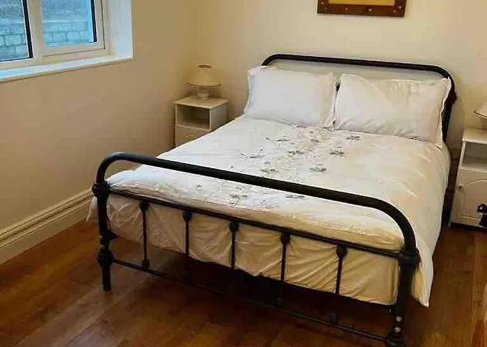 Hébergement de vacances River View - Modern 4 Bedroom *